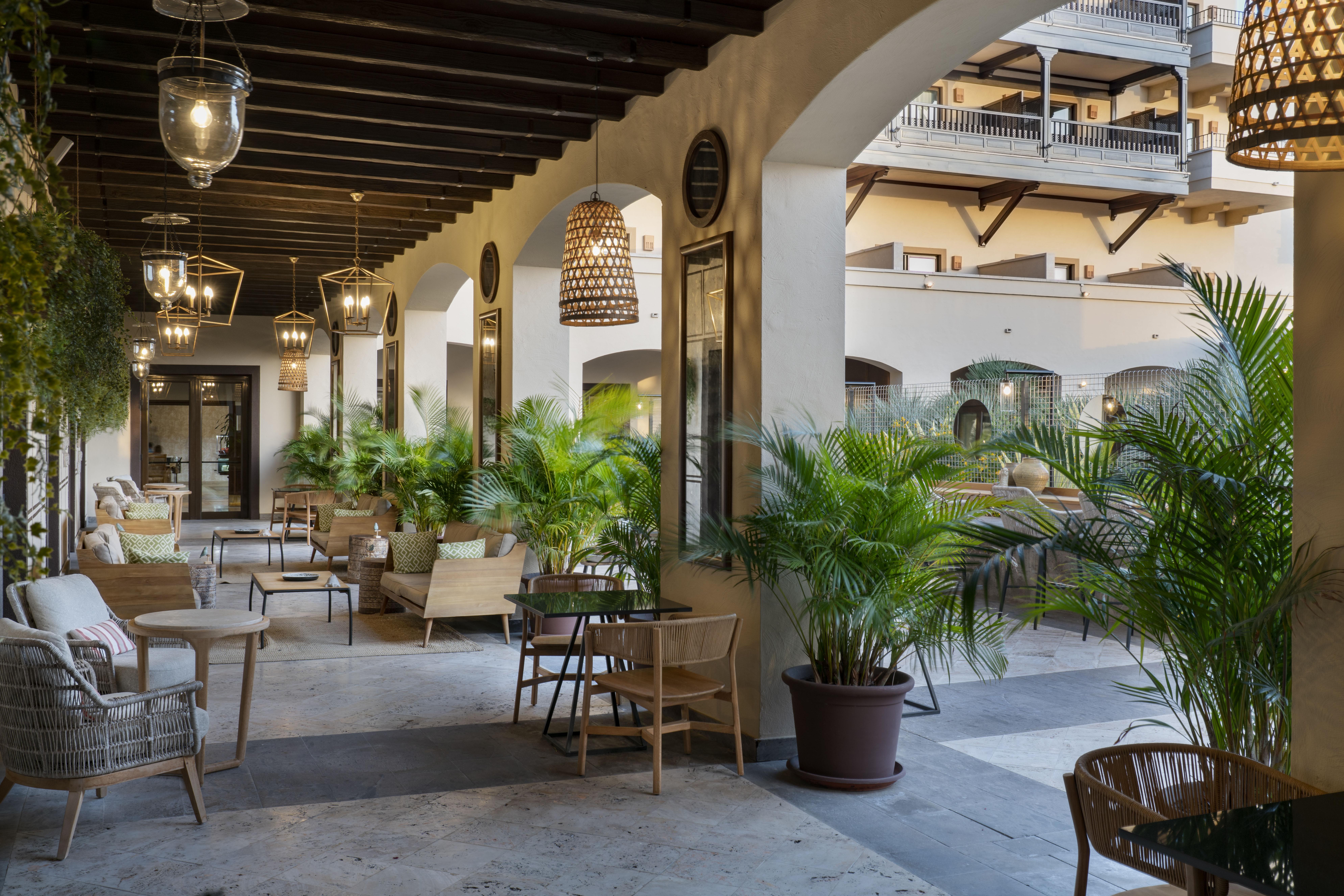 Vincci Seleccion La Plantacion Del Sur Hotel Costa Adeje  Luaran gambar The hotel's interior courtyard
