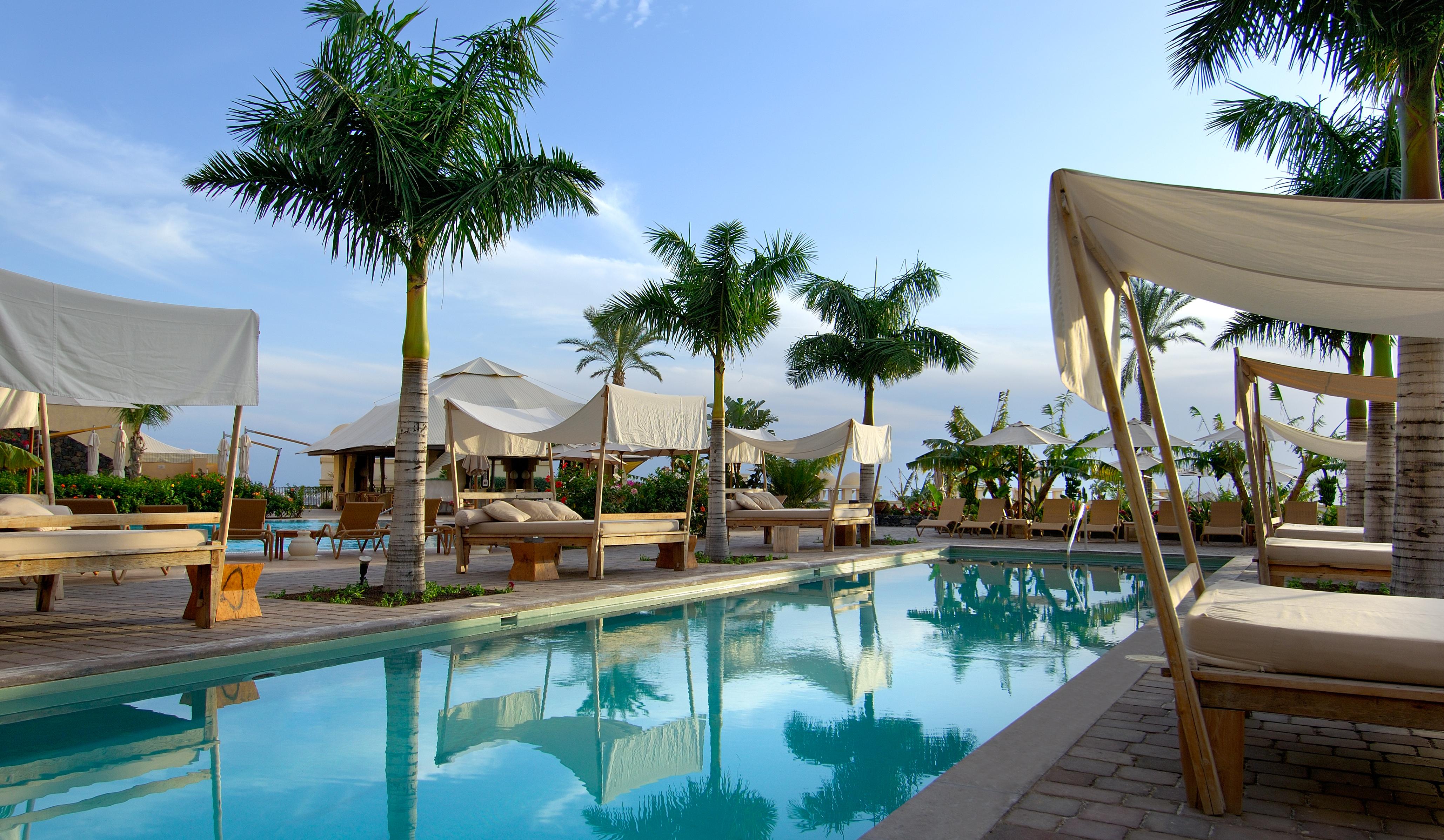 Vincci Seleccion La Plantacion Del Sur Hotel Costa Adeje  Luaran gambar The pool at the Four Seasons Resort
