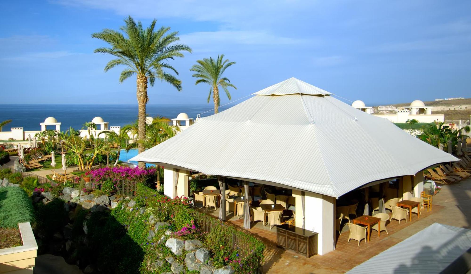 Vincci Seleccion La Plantacion Del Sur Hotel Costa Adeje  Restoran gambar A restaurant in a hotel